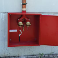 Dry extinguishing water system - Extinguishing water feed