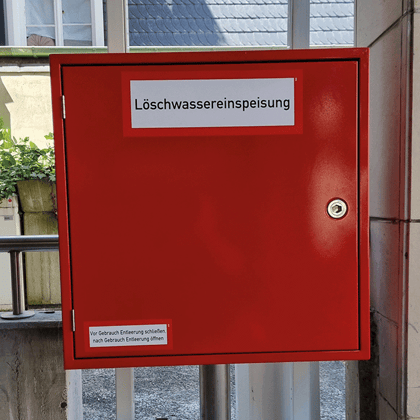 Dry extinguishing water system - Extinguishing water feed