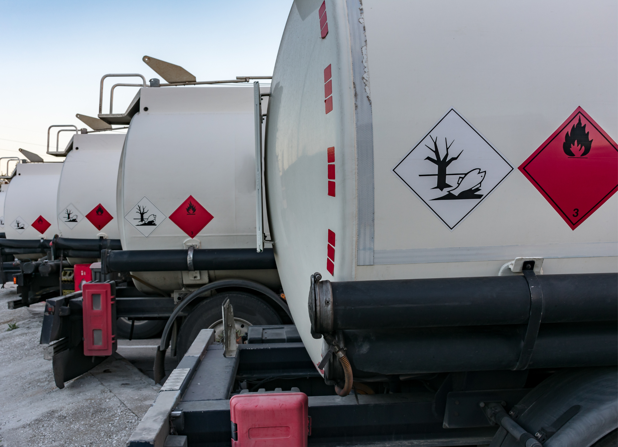Industrial fire protection - Transport of flammable substances