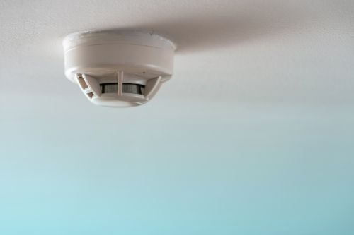 Brandschutz Küche-Maßnahmen-Rauchmelder-CWS Fire Safety