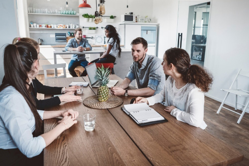 Brandschutzhelfer im Büro-Ausbildung bei der CWS Fire Safety