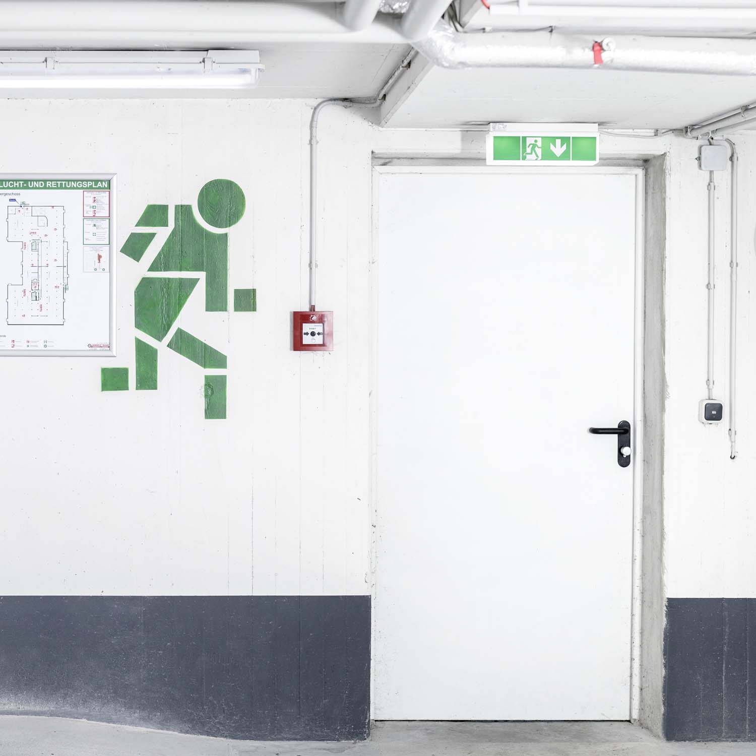 Fluchttür-Breite-Vorschrift-CWS Fire Safety