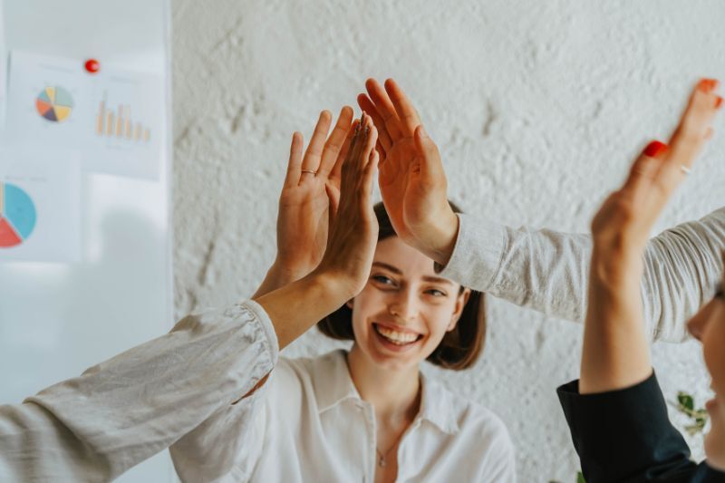 Experience reports from employees