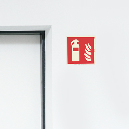 Sicherheitskennzeichen am Arbeitsplatz CWS Fire Safety