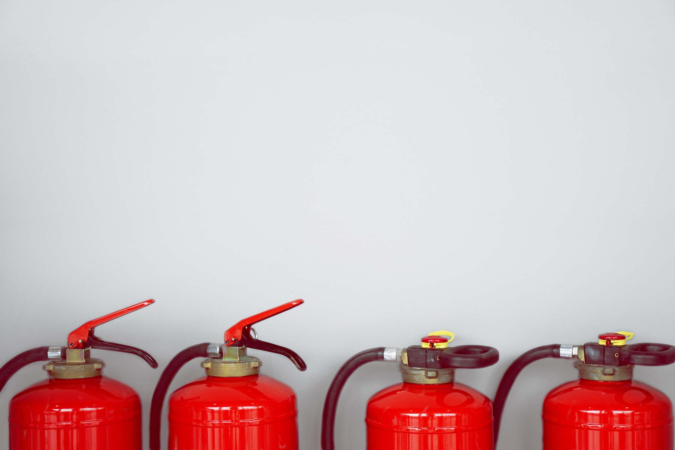 Unterschiede Feuerlöscher Schaum oder Pulver - CWS Fire Safety