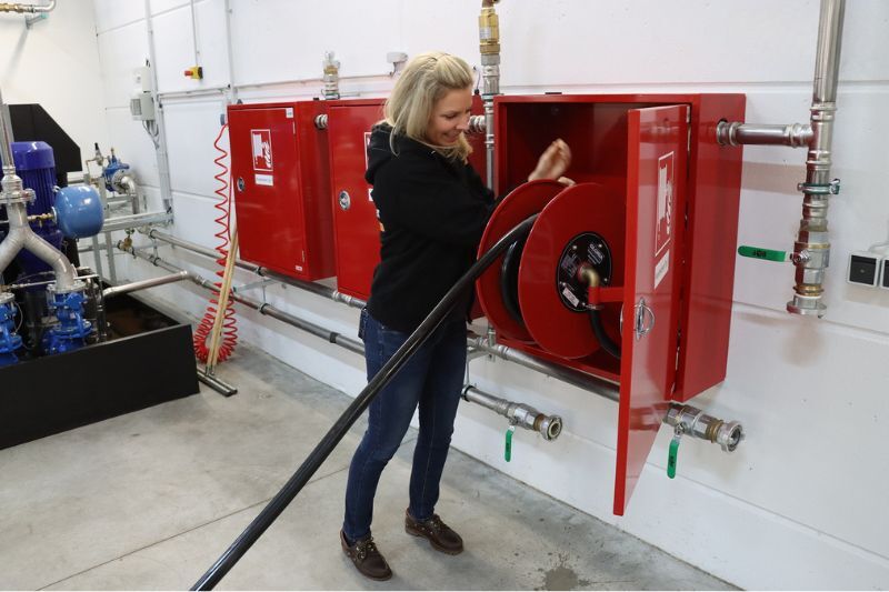 Wandhydrant Schulung kaufmännische Mitarbeiter Fire Safety Academy