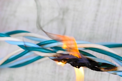 Wie entsteht ein Kabelbrand-CWS Fire Safety