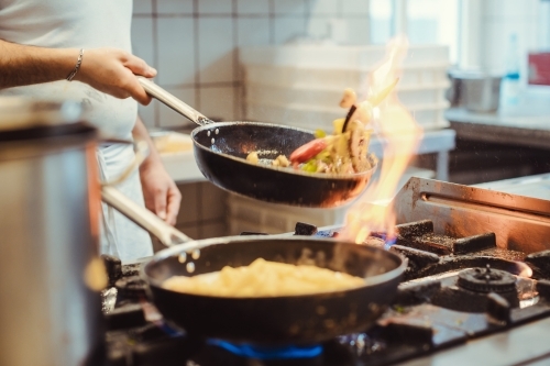 Wo treten Brände der Brandklasse F auf-Küche-S-c