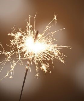 Wunderkerzen richtig anzünden und löschen-CWS Fire Safety